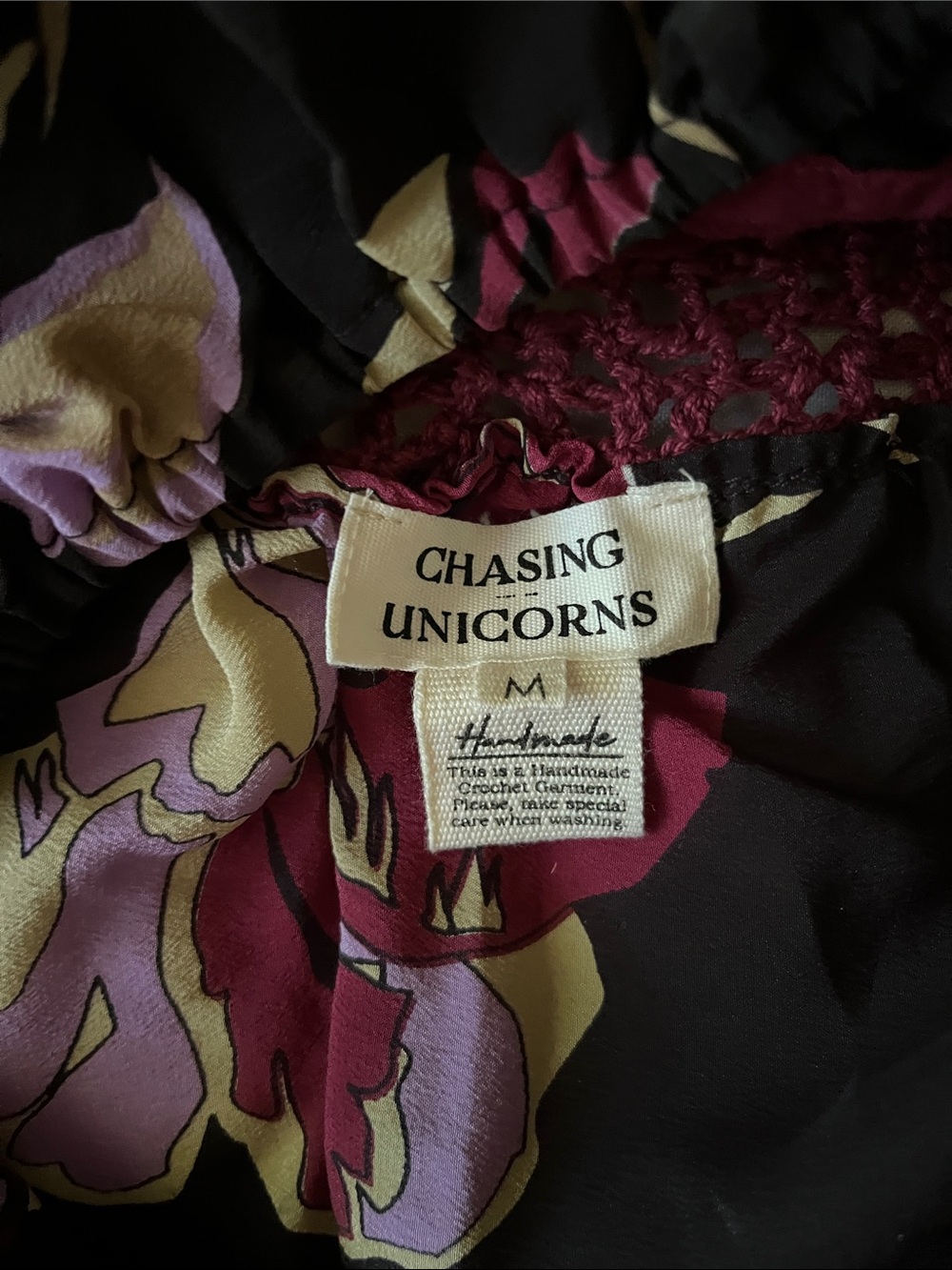 Chasing Unicorns 🥀 Crochet Silk Crepe Camisole {Wild Aster print} sz M - Picture 13 of 13